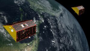 Satelliten über der Erde analysieren das globale Wasservorkommen